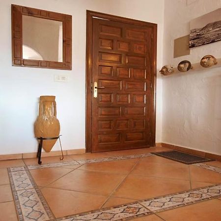 6 Persoons Bungalow Met Gemeenschapelijk Zwembad Бенитачель Экстерьер фото